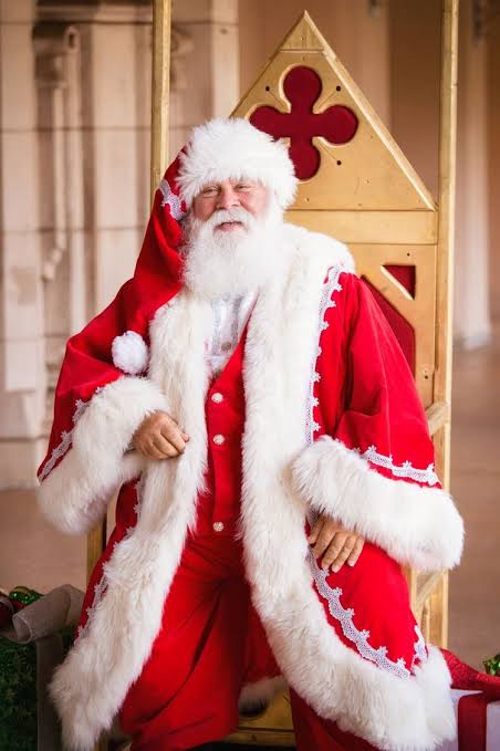 Joe Mystic — Santa Claus San Diego